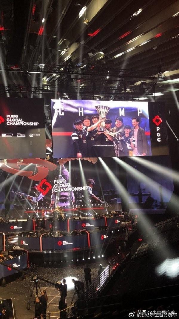 中崛起的潜 中崛起的潜