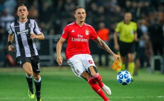 20男足的 20男足的