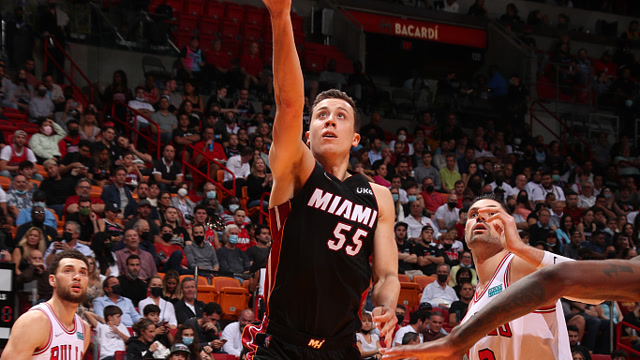 冲击前三的 冲击前三的